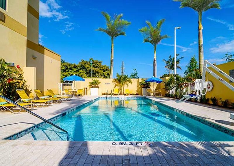 Fairfield Inn & Suites By Marriott Delray Beach I-95 Экстерьер фото
