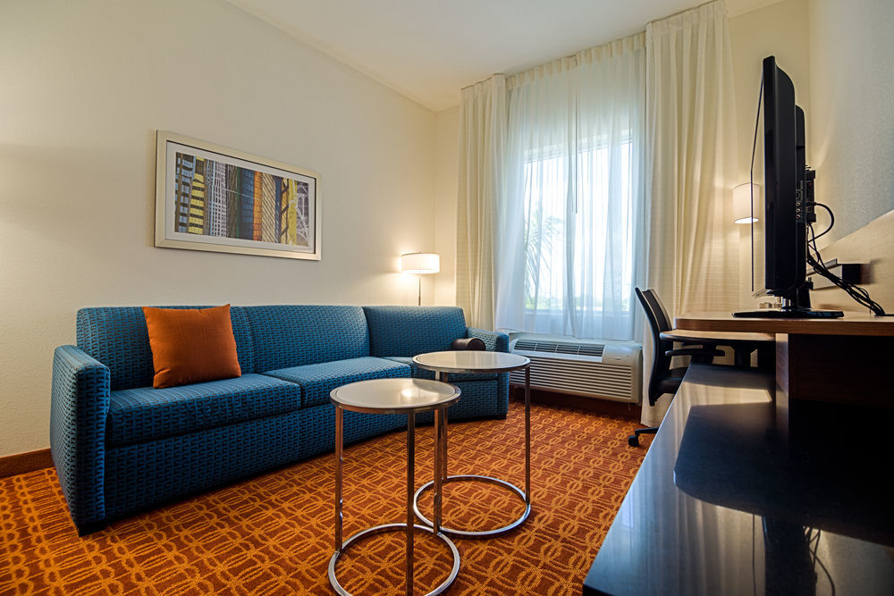 Fairfield Inn & Suites By Marriott Delray Beach I-95 Экстерьер фото