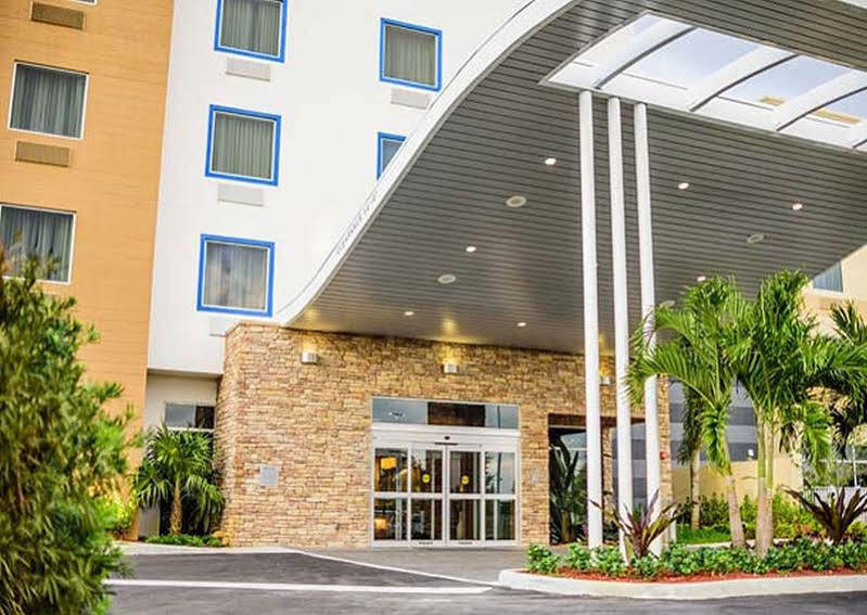 Fairfield Inn & Suites By Marriott Delray Beach I-95 Экстерьер фото